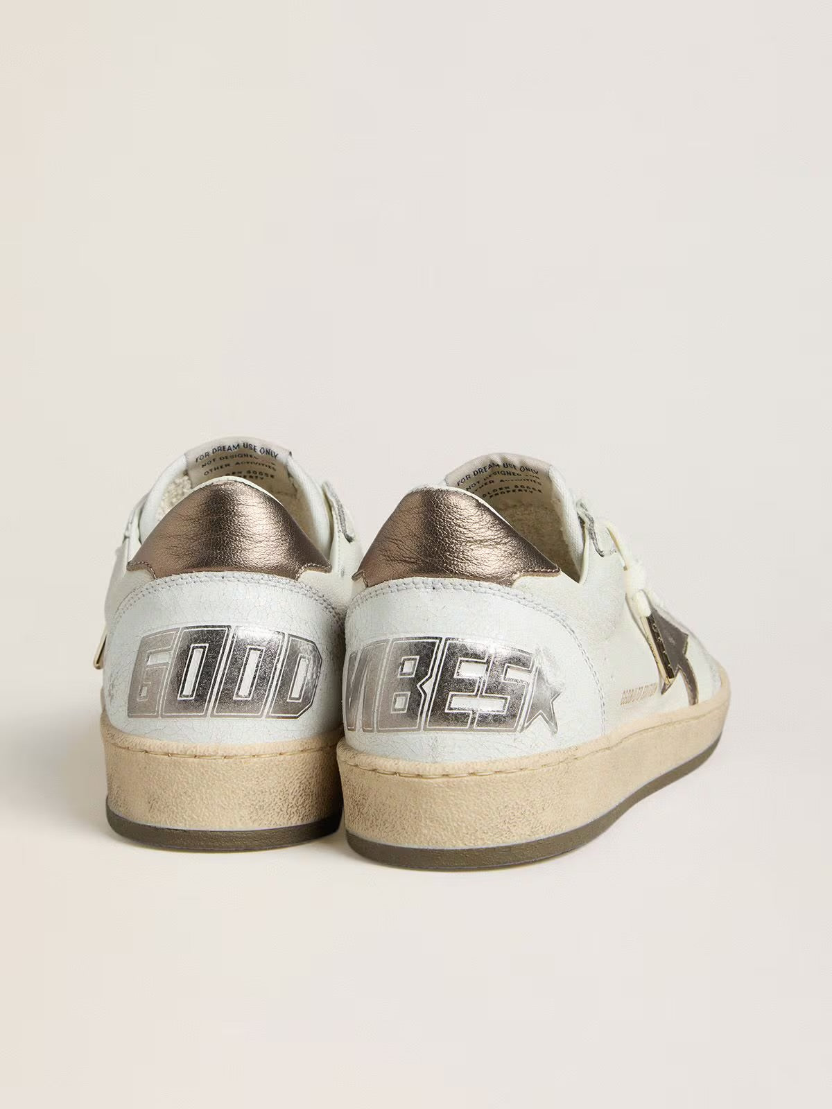 GOLDEN GOOSE
